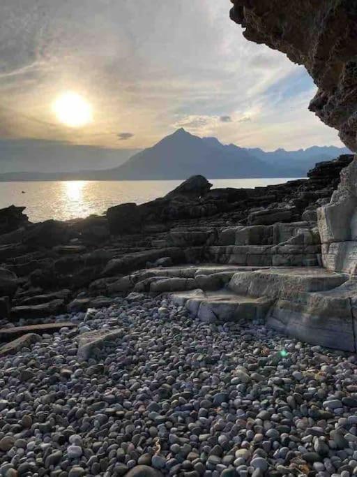 Dunmara: Self Catering Cottage On The Isle Of Skye Broadford  Esterno foto