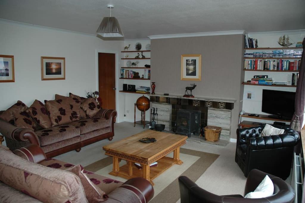 Dunmara: Self Catering Cottage On The Isle Of Skye Broadford  Esterno foto